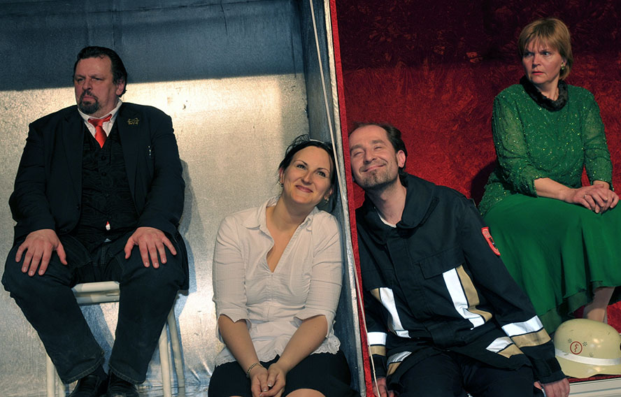 Mr.Smith, Dienstm&auml;dchen, Feuerwehrmann, Mrs. Smith