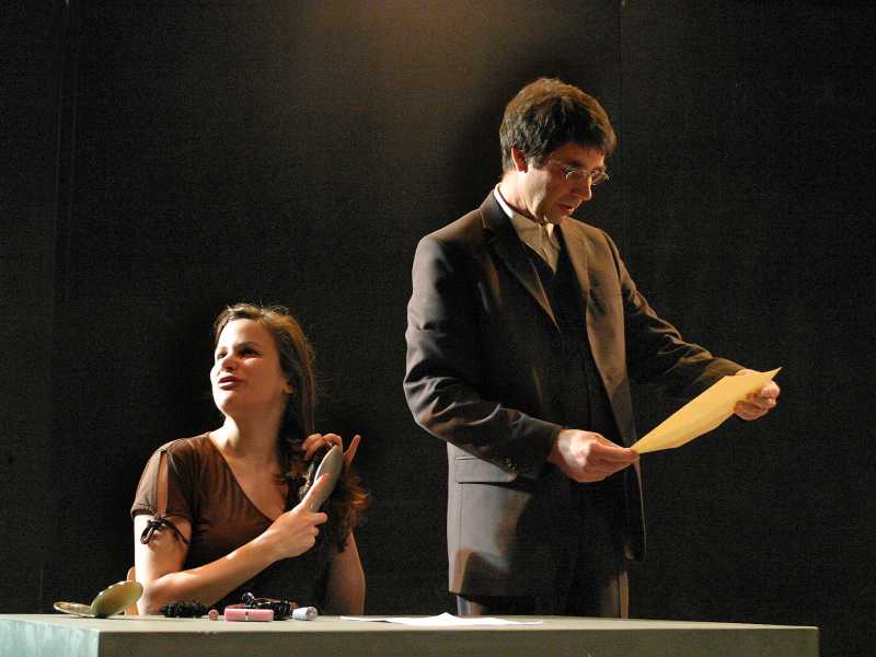 die Sekret&auml;rin des Direktors, Direktor Gross